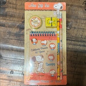 Snoopy Mini Gift Set - Celebrate Peanuts 60 Years